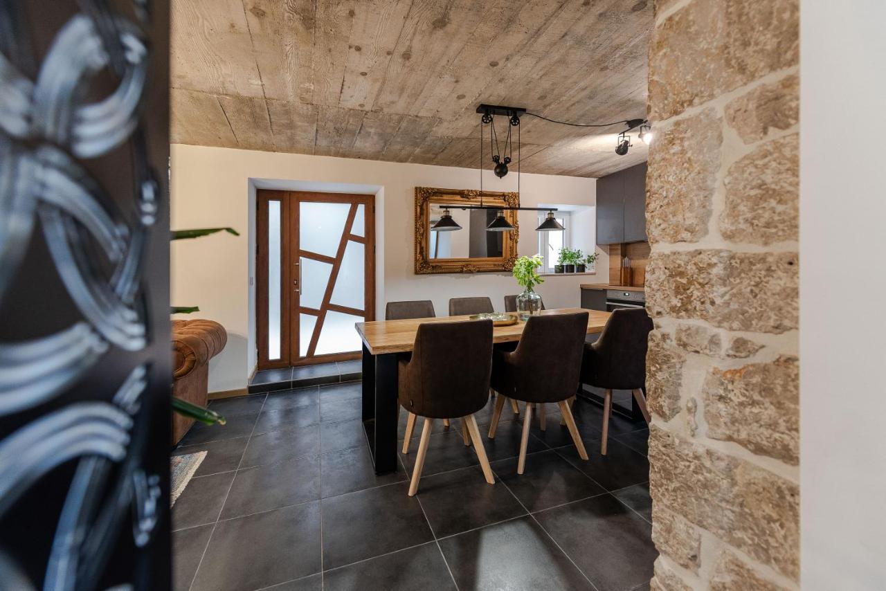 Villa Planita Dalmacija Novigrad  Buitenkant foto