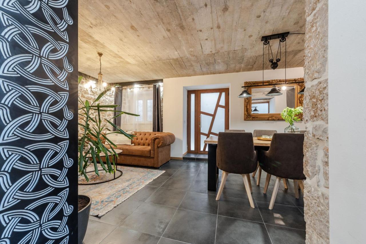 Villa Planita Dalmacija Novigrad  Buitenkant foto